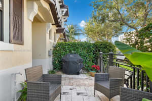 847 S Ocean Blvd, Pompano Beach, FL 33062, Sold 05/09/24