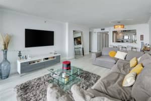 20840 San Simeon Way APT 606, Miami, FL 33179, Sold 05/22/24