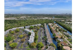 110 Royal Pk Dr #4f, Oakland Park, FL 33309, Sold 01/06/25