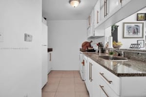 275 Ne 18th St 909 Miami, FL 33132 - MLS#A11560817