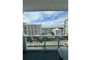 5601 Collins Ave APT 1219, Miami Beach, FL 33140, Sold 07/31/24