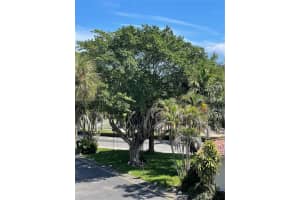 501 Blue Heron Dr 318 a, Hallandale Beach, FL 33009, Sold 04/30/24