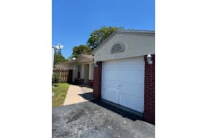 8601 NW 192nd Terrace, Hialeah, FL 33015, Sold 05/13/24