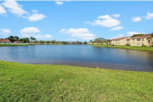731 Vista Isles Dr APT 1517, Plantation, FL 33325, Sold 04/30/24