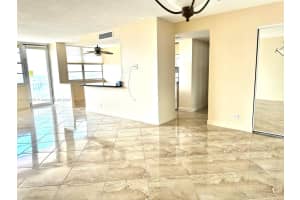 250 174th St APT 1503, Sunny Isles Beach, FL 33160, Sold 11/12/24