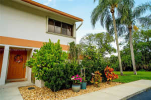 4340 SW 70th Terrace, Davie, FL 33314, Sold 06/03/24