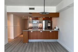 185 SW 7th St APT 1403, Miami, FL 33130, Sold 07/15/24