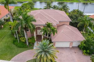 14884 SW 36th St, Davie, FL 33331, Sold 05/07/24