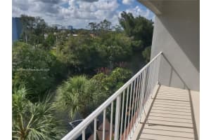 1407 NE 56th St APT 404, Fort Lauderdale, FL 33334, Sold 05/07/24