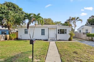 810 El Vedado, West Palm Beach, FL 33405, Sold 09/16/24