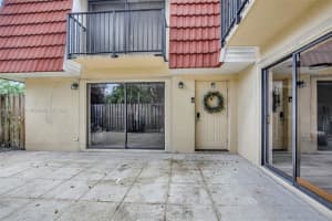 9890 NW 6th Pl, Plantation, FL 33324, Sold 06/14/24