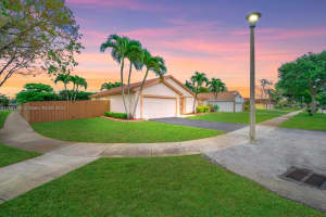 11771 SW 52nd St, Cooper City, FL 33330, Sold 05/15/24