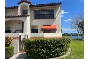 407 Lincoln Ct, Deerfield Beach, FL 33442, Sold 06/20/24