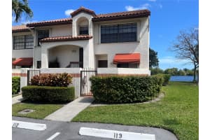 407 Lincoln Ct, Deerfield Beach, FL 33442, Sold 06/20/24