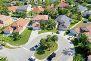 580 Carrington Dr, Weston, FL 33326, Sold 06/07/24