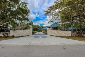 101 NW 21st St, Homestead, FL 33030, Sold 02/07/25