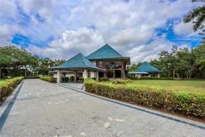 101 NW 21st St, Homestead, FL 33030, Sold 02/07/25