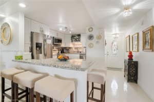 8971 S Hollybrook Blvd APT 310, Pembroke Pines, FL 33025, Sold 07/22/24