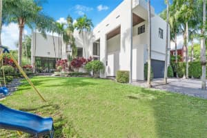 7228 SW 54th Ct, Miami, FL 33143, Sold 10/02/24