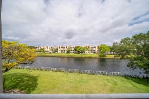 7757 SW 86th St # C-316, Miami, FL 33143, Sold 08/19/24