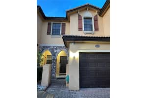 3757 NE 4th St, Homestead, FL 33033, Sold 08/01/24