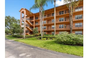 571 SW 142nd Ave APT 101O, Pembroke Pines, FL 33027, Sold 10/30/24