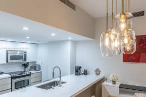 1800 N Bayshore Dr APT 809, Miami, FL 33132, Sold 07/30/24