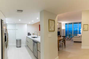 1800 N Bayshore Dr APT 809, Miami, FL 33132, Sold 07/30/24
