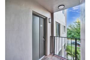 8500 SW 133rd Avenue Rd APT 306, Miami, FL 33183, Sold 02/14/25