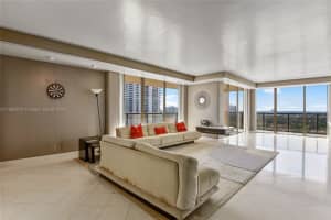 19667 Turnberry Way #18d, Miami, FL 33180, Sold 05/21/24