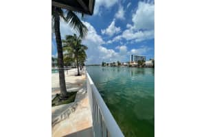 7207 Bay Dr APT 3, Miami Beach, FL 33141, Sold 06/28/24