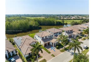 3220 NW 84th Way, Pembroke Pines, FL 33024, Sold 10/14/24