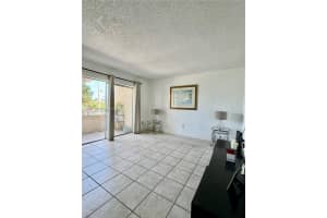7787 SW 86th St e 212, Miami, FL 33143, Sold 04/26/24