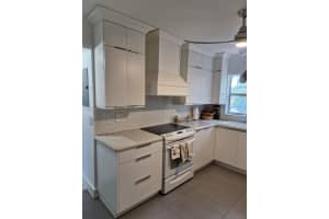 1100 Atlantic Shores Blvd APT 405, Hallandale Beach, FL 33009, - MLS#A11563083