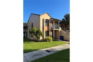 8245 NW 191st St 2 b, Hialeah, FL 33015, Sold 06/12/24