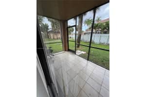 8245 NW 191st St 2 b, Hialeah, FL 33015, Sold 06/12/24