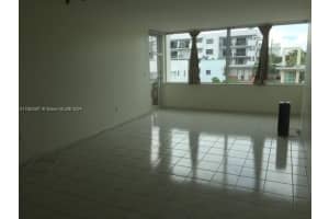 8233 Harding Ave APT 304, Miami Beach, FL 33141, Sold 06/21/24