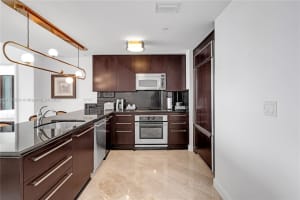 4391 Collins Ave, Miami Beach, FL 33140, Sold 05/02/24