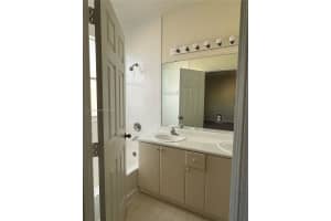 1466 SE 25th Ave, Homestead, FL 33035, Sold 10/07/24