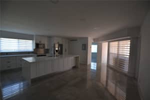 15615 SW 74th Cir Dr Apt 7-2, Miami, FL 33193, Sold 05/29/24