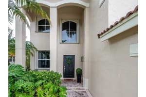 1005 Fairfield Meadows Dr, Weston, FL 33327, Sold 05/31/24