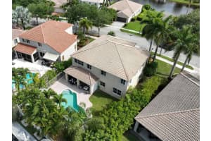 1005 Fairfield Meadows Dr, Weston, FL 33327, Sold 05/31/24