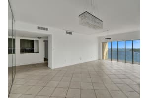 300 Bayview Dr APT 906, Sunny Isles Beach, FL 33160, - MLS#A11563789
