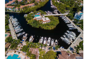 2000 Island Blvd #908, North Miami Beach, FL 33160, - MLS#A11563838