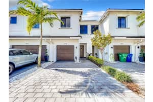 10888 SW 235th Ln, Princeton, FL 33032, Sold 05/22/24