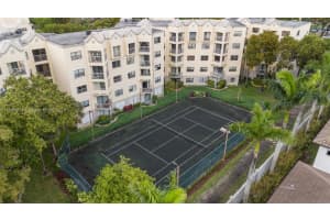 8290 Lake Dr APT 307, Doral, FL 33166, Sold 07/01/24