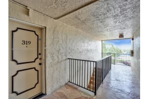 7850 W McNab Rd APT 319, Tamarac, FL 33321, Sold 11/04/24