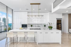 1445 16th St PH-1, Miami Beach, FL 33139, Sold 03/04/25
