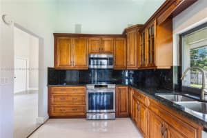 2910 Buttonwood Ave, Miramar, FL 33025, Sold 05/21/24