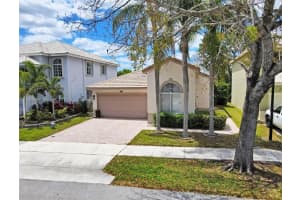 6529 Sandpiper Dr, Coconut Creek, FL 33073, Sold 06/10/24